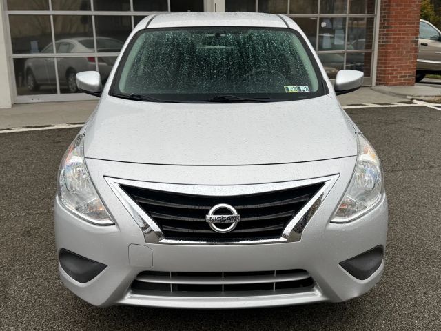2019 Nissan Versa SV