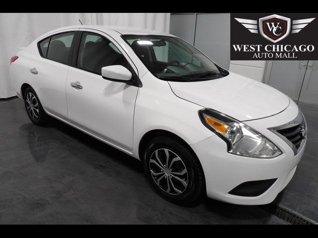 2019 Nissan Versa SV