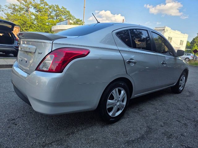 2019 Nissan Versa SV