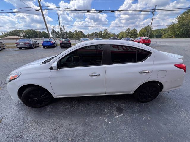 2019 Nissan Versa SV