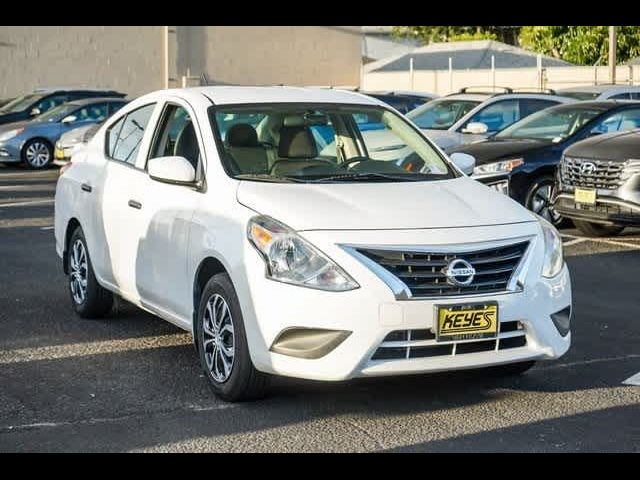 2019 Nissan Versa S Plus