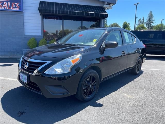 2019 Nissan Versa S Plus