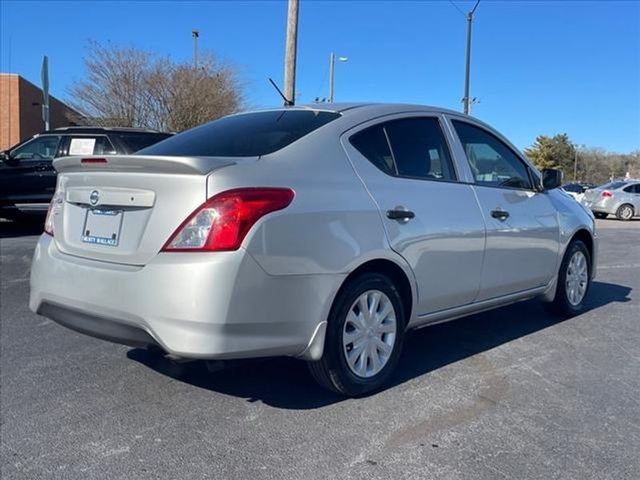 2019 Nissan Versa S Plus