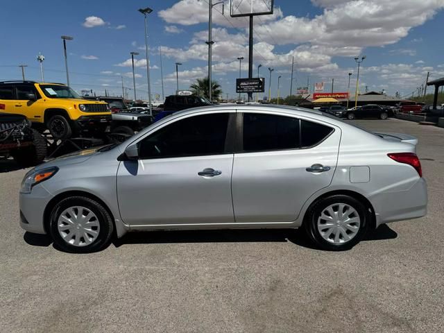 2019 Nissan Versa SV