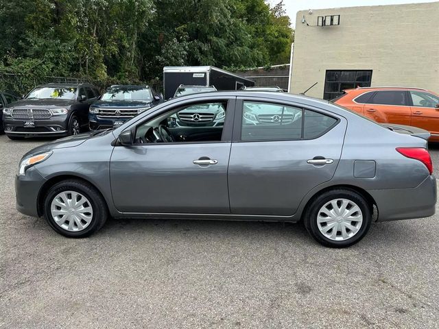 2019 Nissan Versa SV