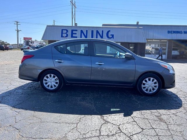 2019 Nissan Versa SV