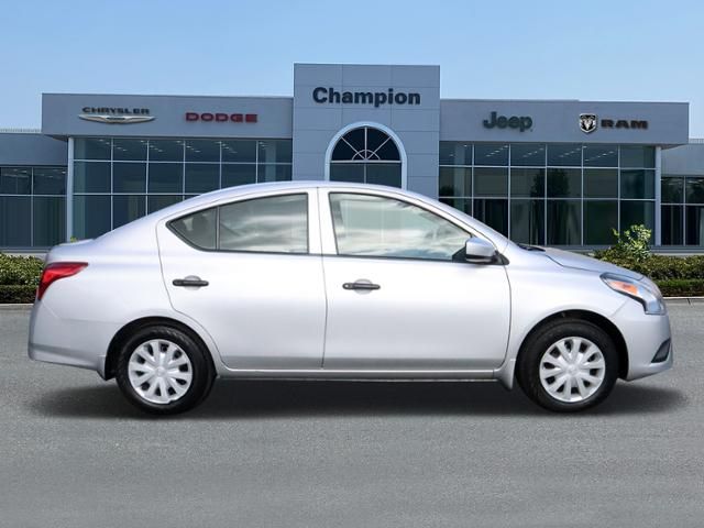 2019 Nissan Versa S