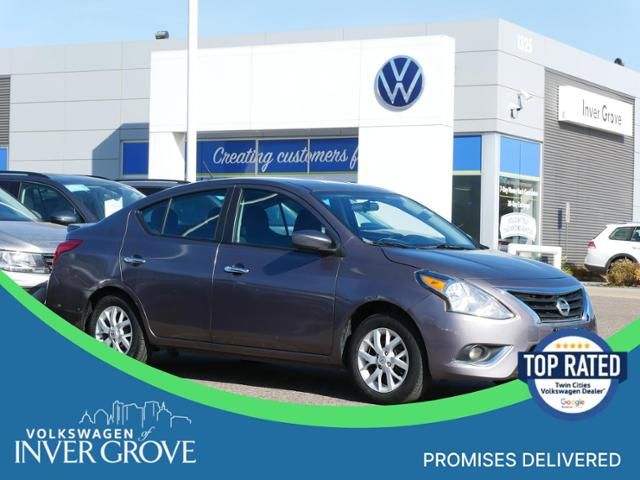 2019 Nissan Versa SV