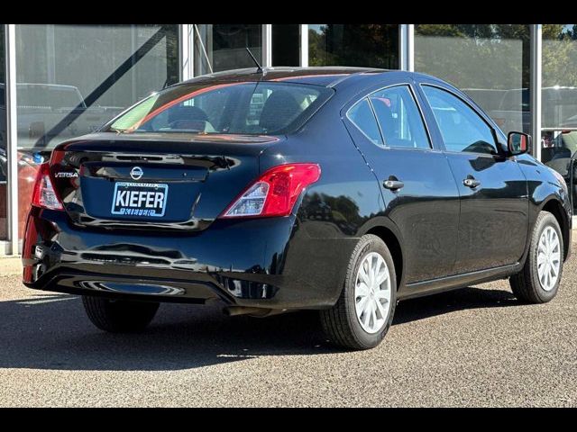 2019 Nissan Versa S