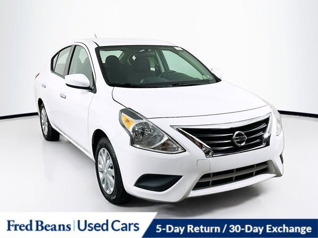 2019 Nissan Versa SV