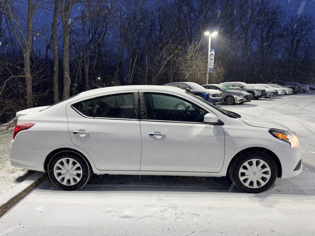 2019 Nissan Versa SV