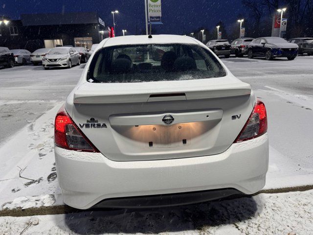 2019 Nissan Versa SV