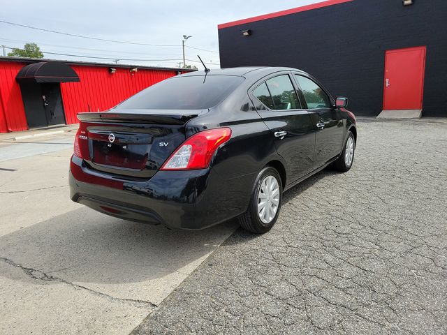 2019 Nissan Versa SV