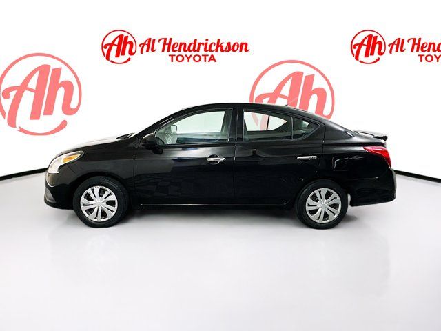 2019 Nissan Versa SV