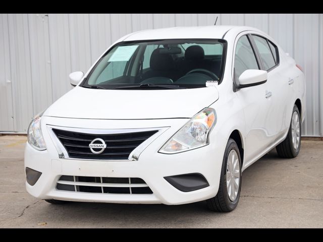 2019 Nissan Versa SV