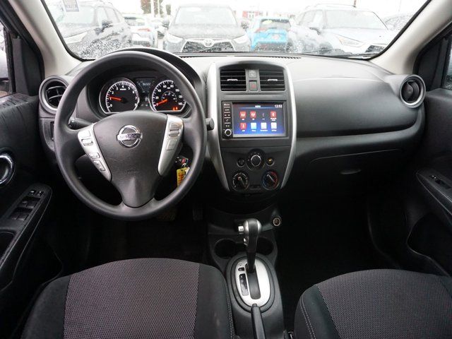 2019 Nissan Versa SV