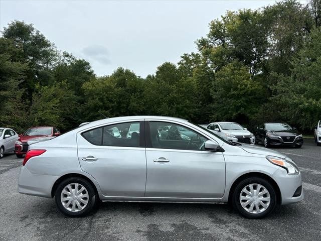 2019 Nissan Versa SV