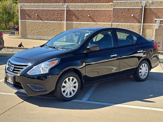 2019 Nissan Versa SV