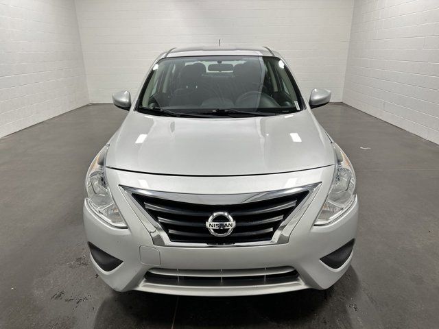 2019 Nissan Versa SV