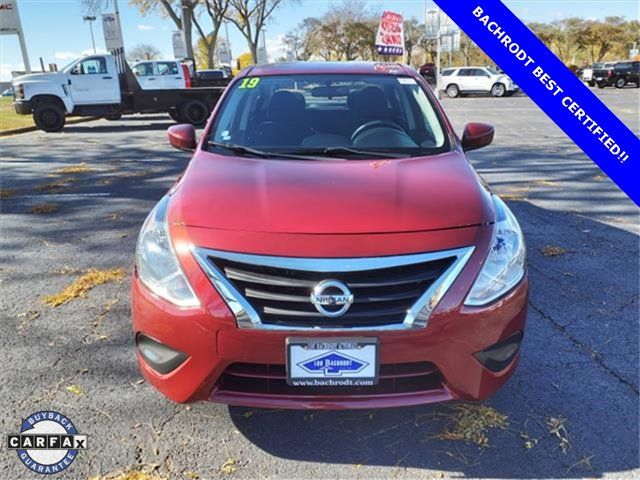 2019 Nissan Versa SV