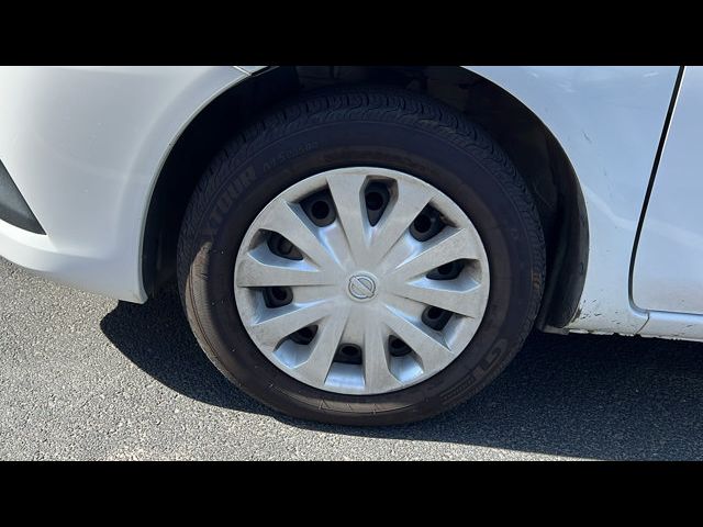 2019 Nissan Versa SV