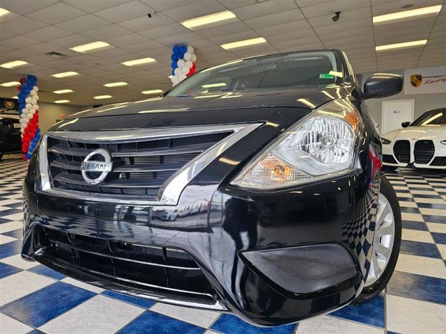 2019 Nissan Versa SV