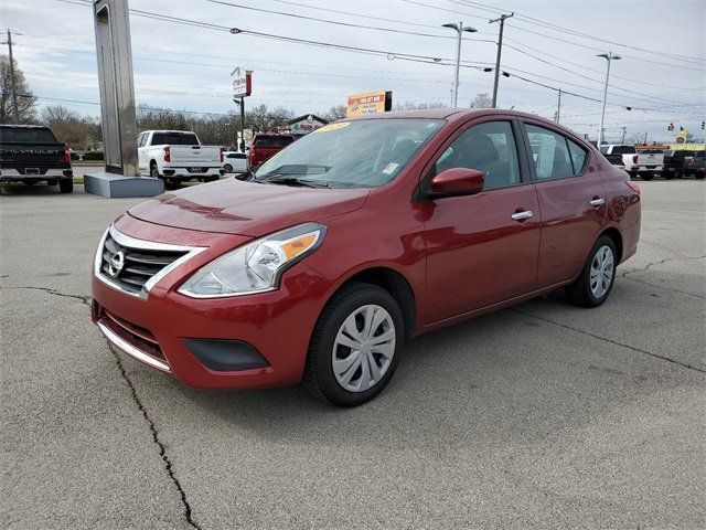 2019 Nissan Versa SV