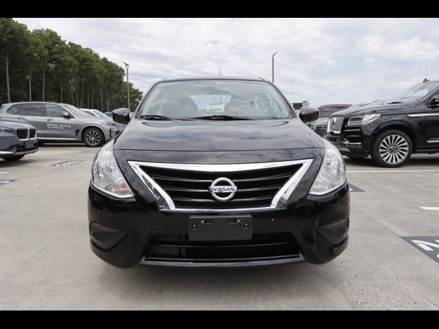 2019 Nissan Versa SV