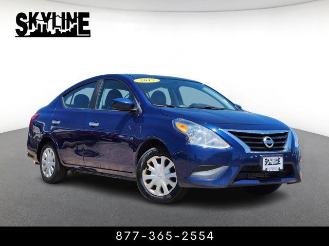 2019 Nissan Versa SV