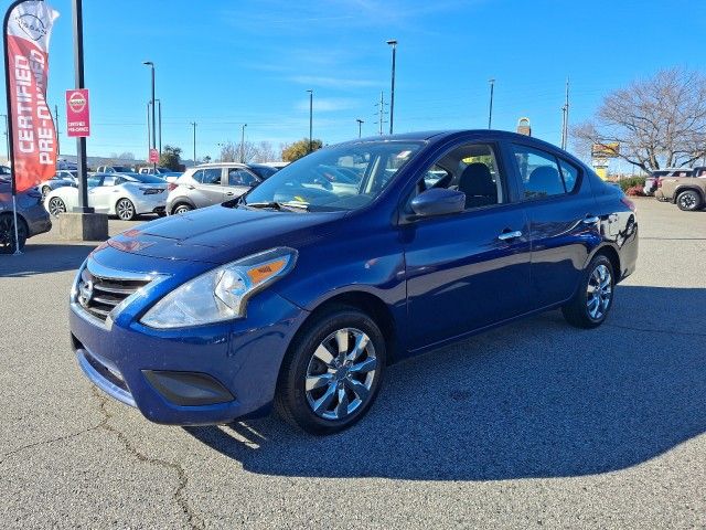 2019 Nissan Versa SV