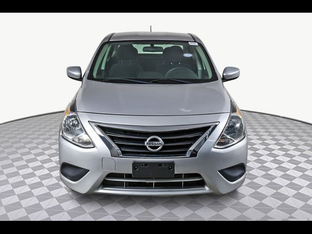 2019 Nissan Versa SV