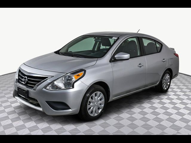 2019 Nissan Versa SV