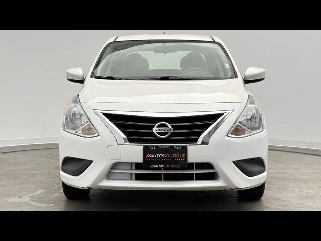 2019 Nissan Versa SV