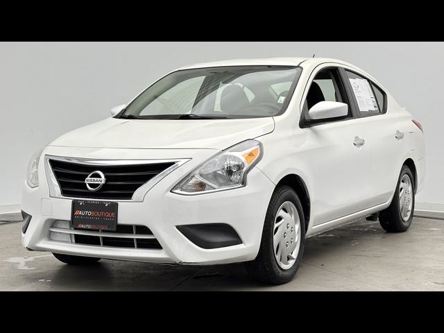 2019 Nissan Versa SV