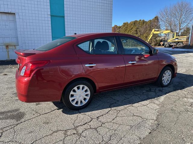 2019 Nissan Versa SV