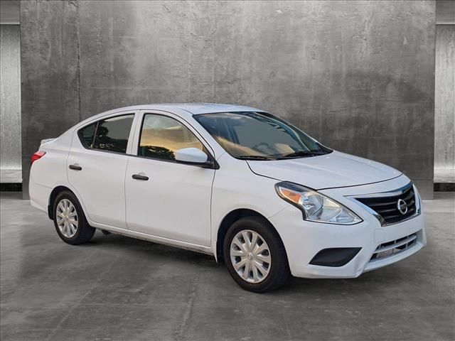 2019 Nissan Versa S Plus