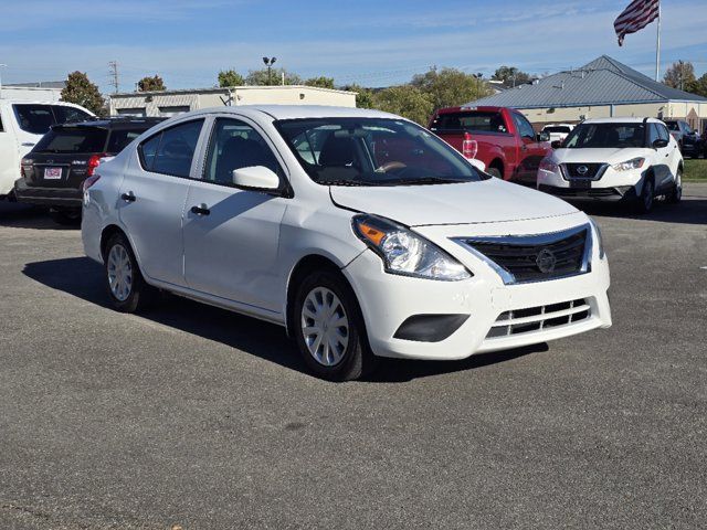 2019 Nissan Versa S Plus