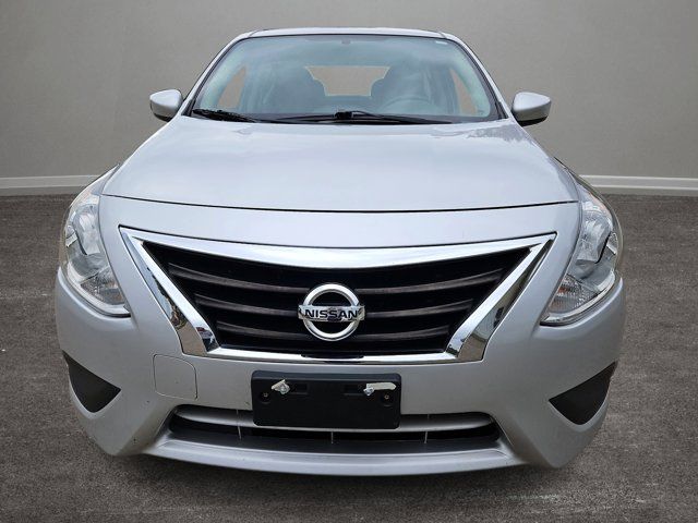 2019 Nissan Versa S Plus