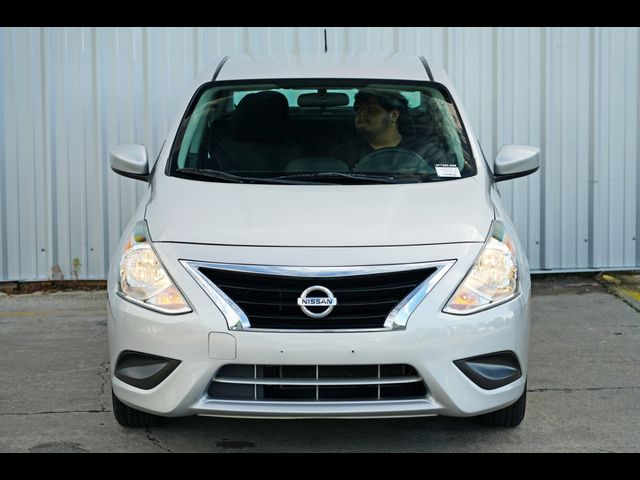 2019 Nissan Versa S Plus