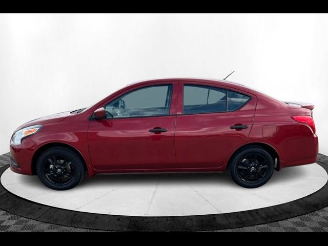 2019 Nissan Versa S Plus