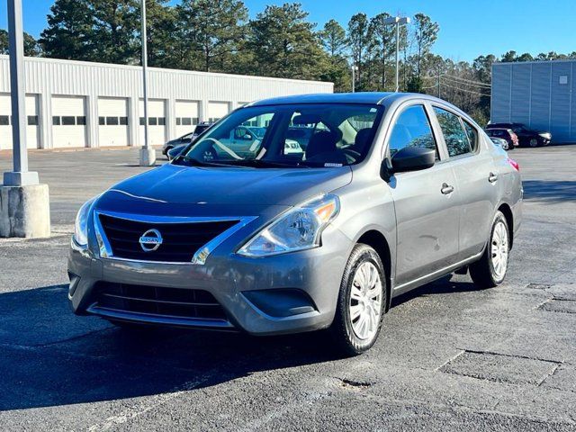 2019 Nissan Versa S Plus