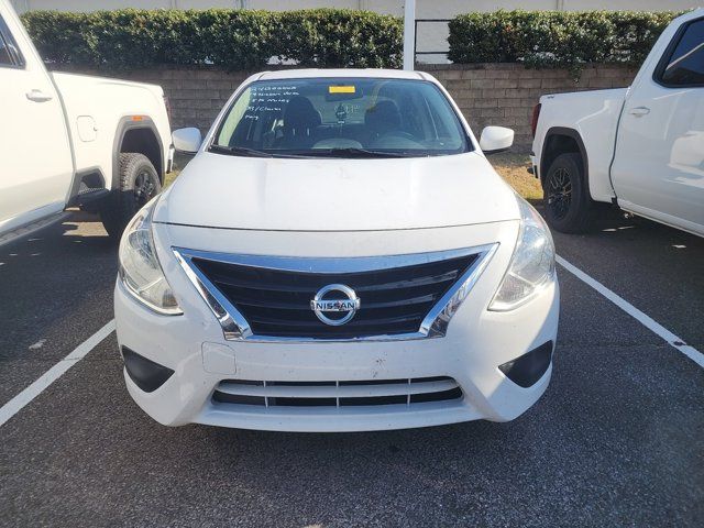 2019 Nissan Versa S Plus