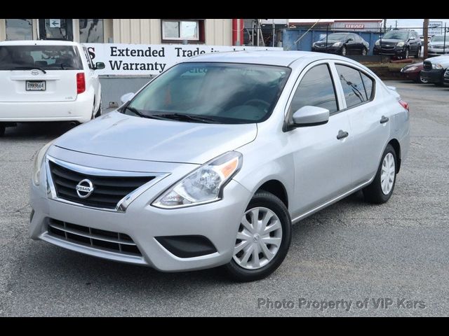 2019 Nissan Versa S Plus