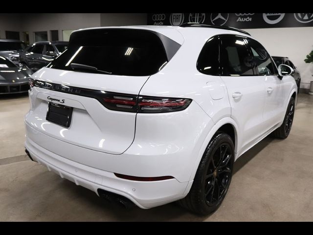 2019 Porsche Cayenne Base