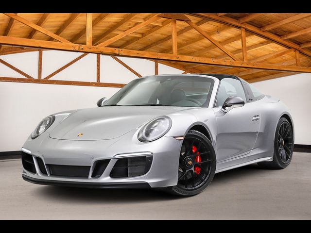 2019 Porsche 911 4 GTS