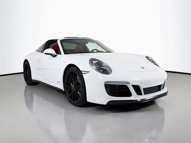 2019 Porsche 911 4 GTS