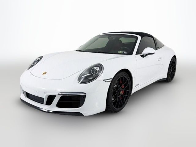 2019 Porsche 911 4 GTS