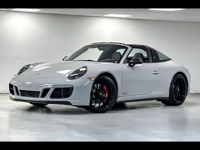 2019 Porsche 911 4 GTS