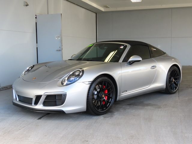 2019 Porsche 911 4 GTS