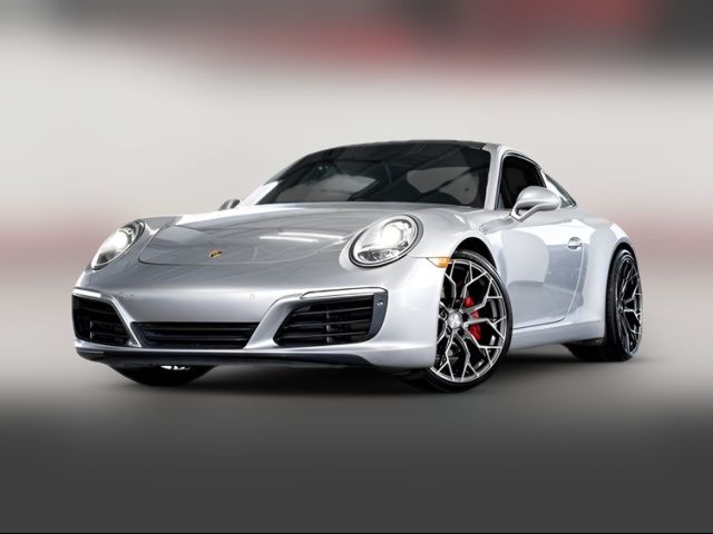 2019 Porsche 911 Carrera